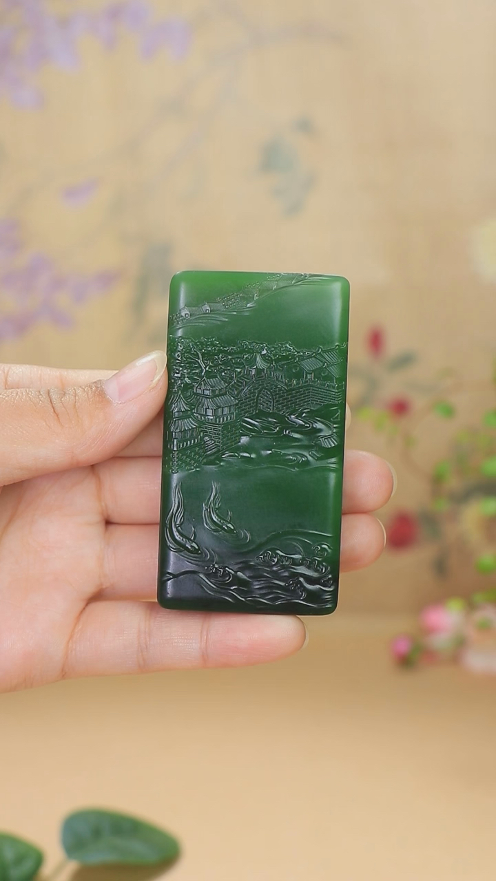 新疆和田玉碧玉山水牌