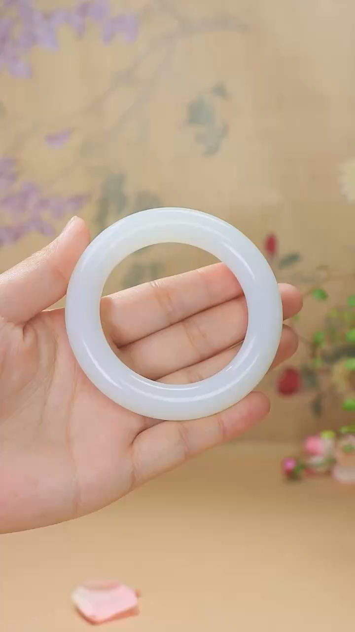 新疆和田玉白玉手镯