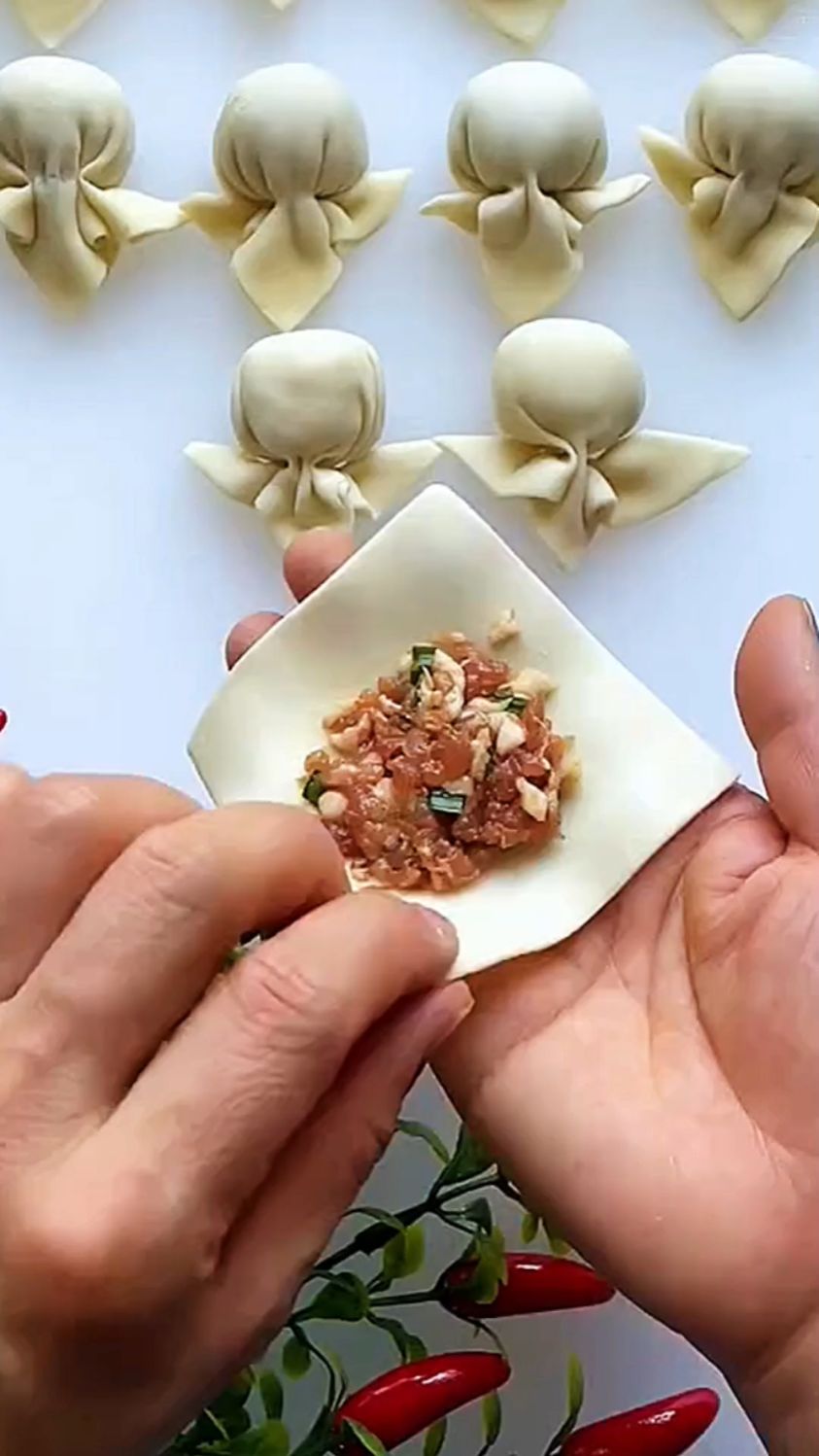 花式馄饨的包法