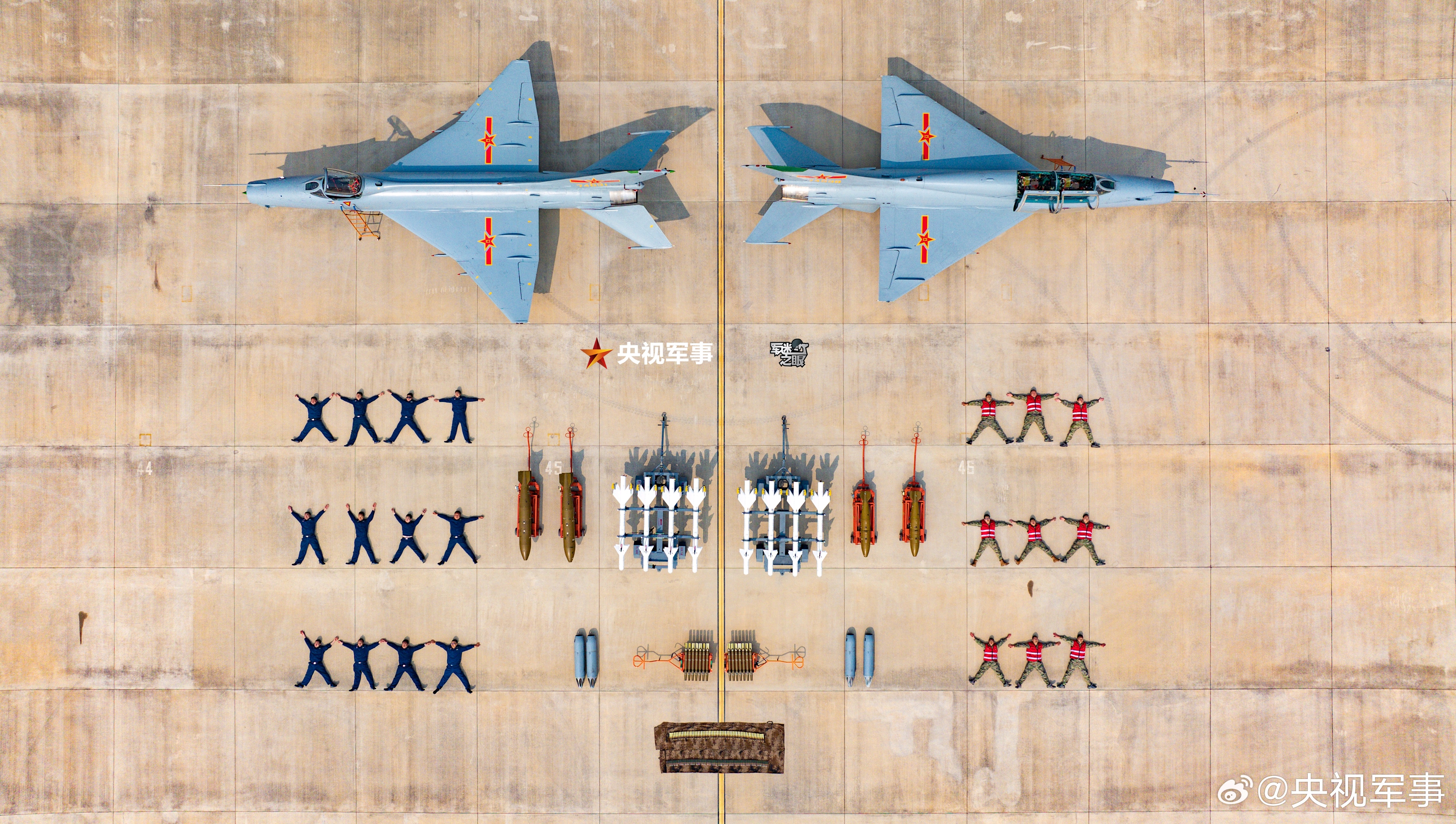 难得一见,中国空军战机开箱图