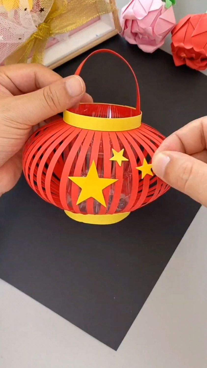 矿泉水瓶做灯笼,喜欢的收藏