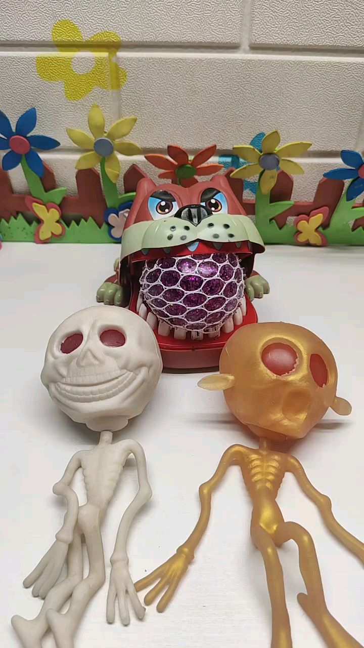 搞笑的玩具乐园玩具视频