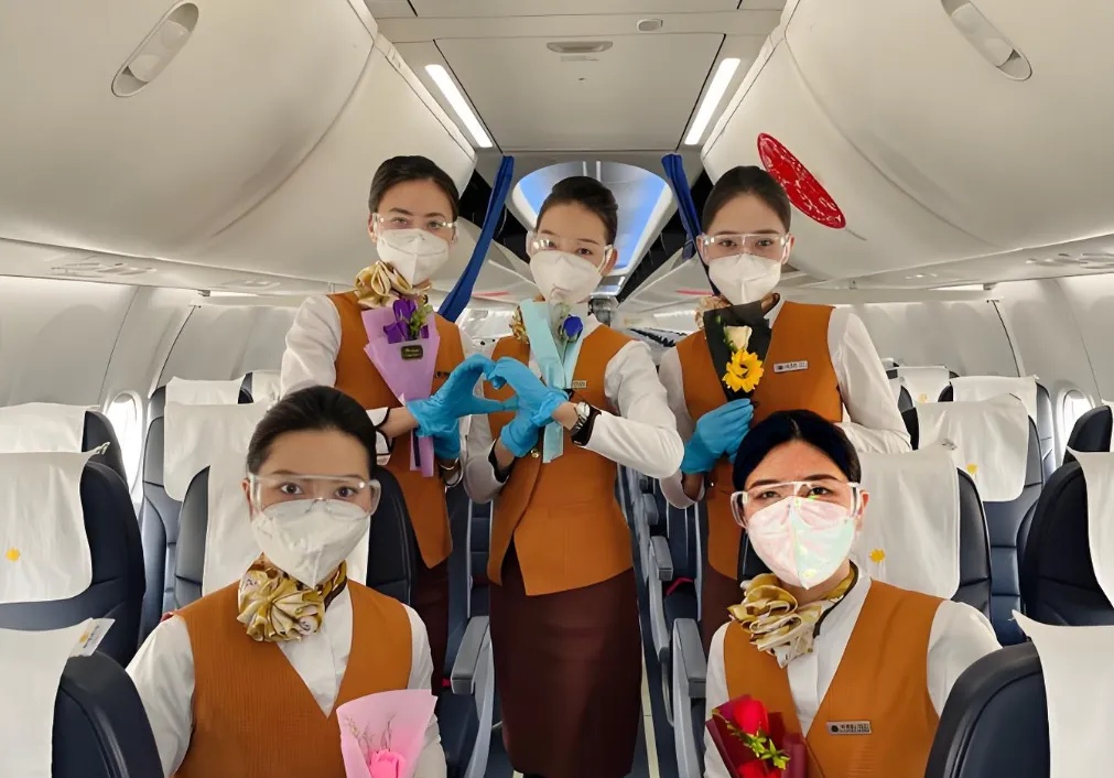 西安幸福航空一点也不幸福,因发不下来工资,多个飞行员,地勤人员,空姐