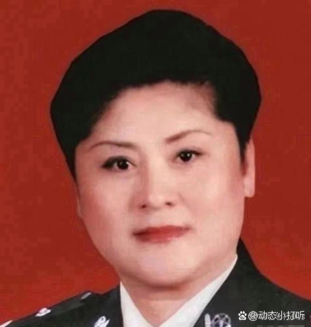 1988年,郑州火车站一姑娘被三名壮汉强行拖进了出租