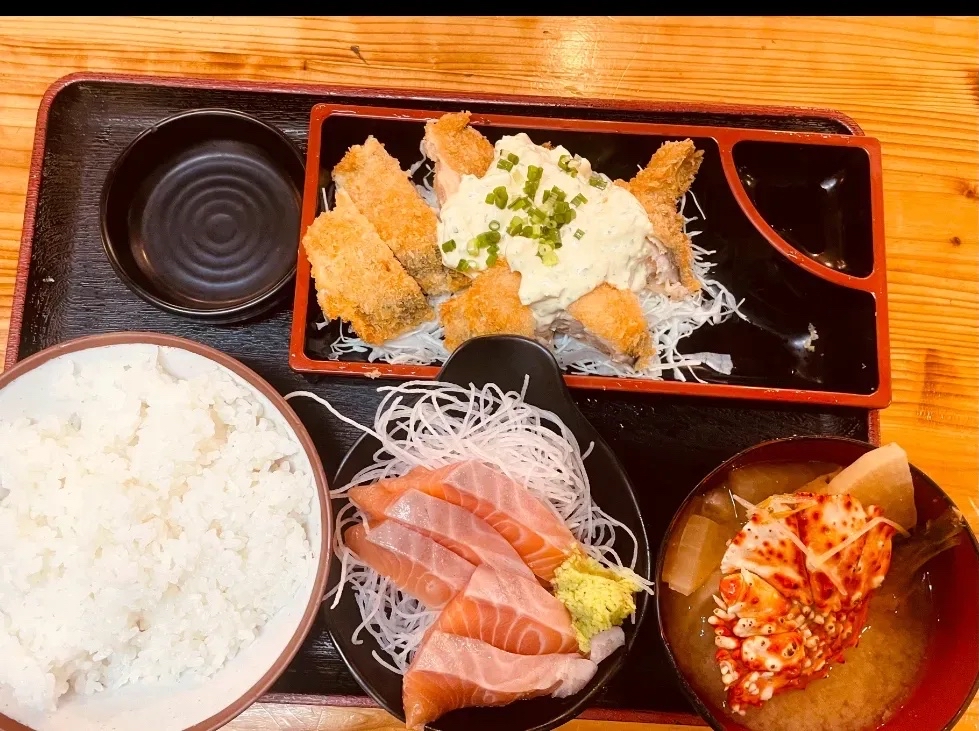 都说日本工资高 看看这个中国女孩在日本的工资 她上了21天班,加班60