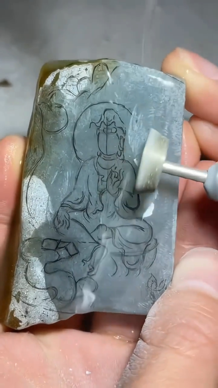 翡翠玉观音雕刻!