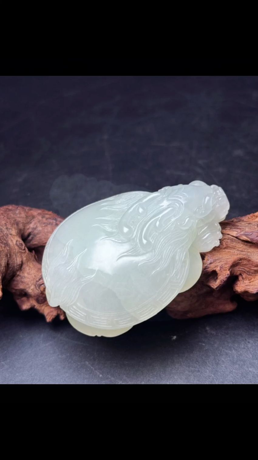 和田玉龙龟,富甲天下,长寿富贵,招财纳福,形状饱满,雕刻精美