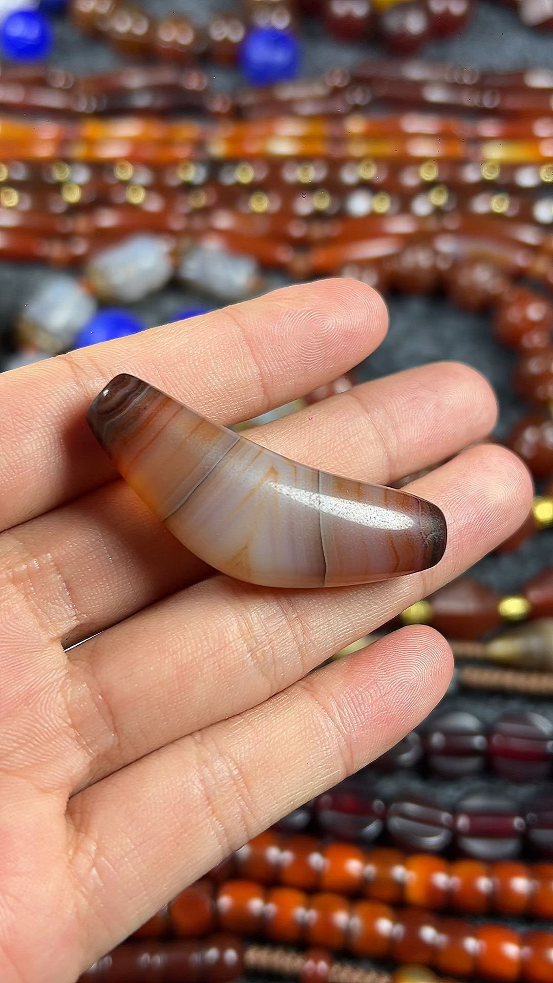 为什么自古收藏不落穷人家?旧藏精品老料天然天珠玛瑙赏析!