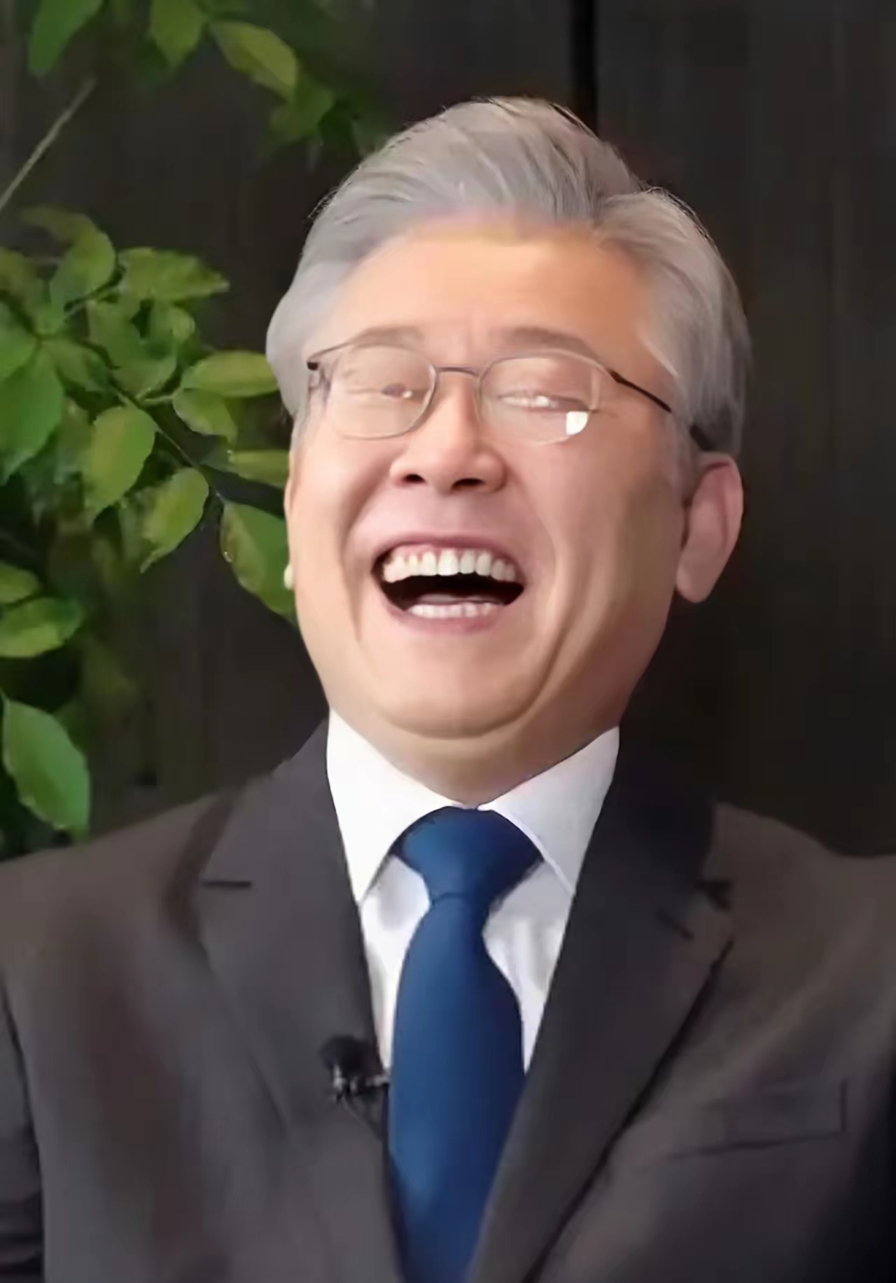 一路跑到国会大吕钤诿骼钤诿魍计钤诿 表情包李在明白发图片李在明