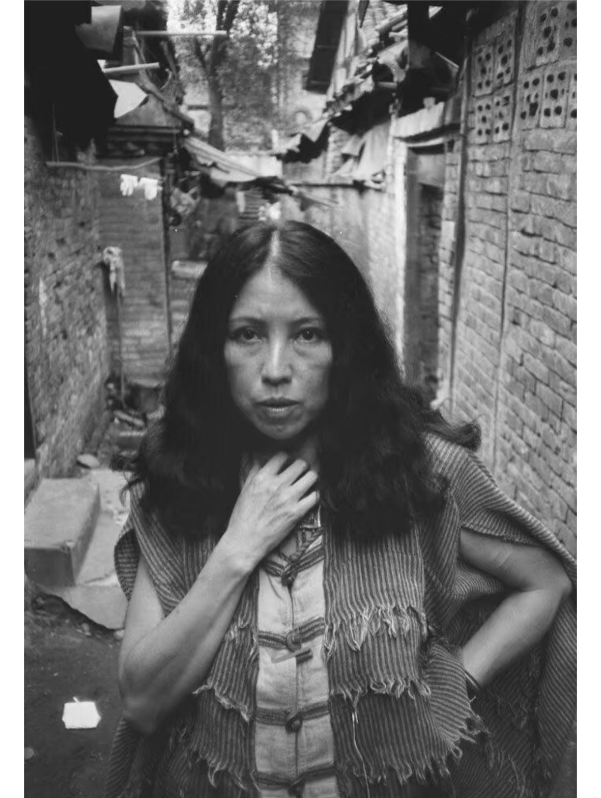 1990年秋天,作家三毛来到了成都,这是她人生流浪的最后一站