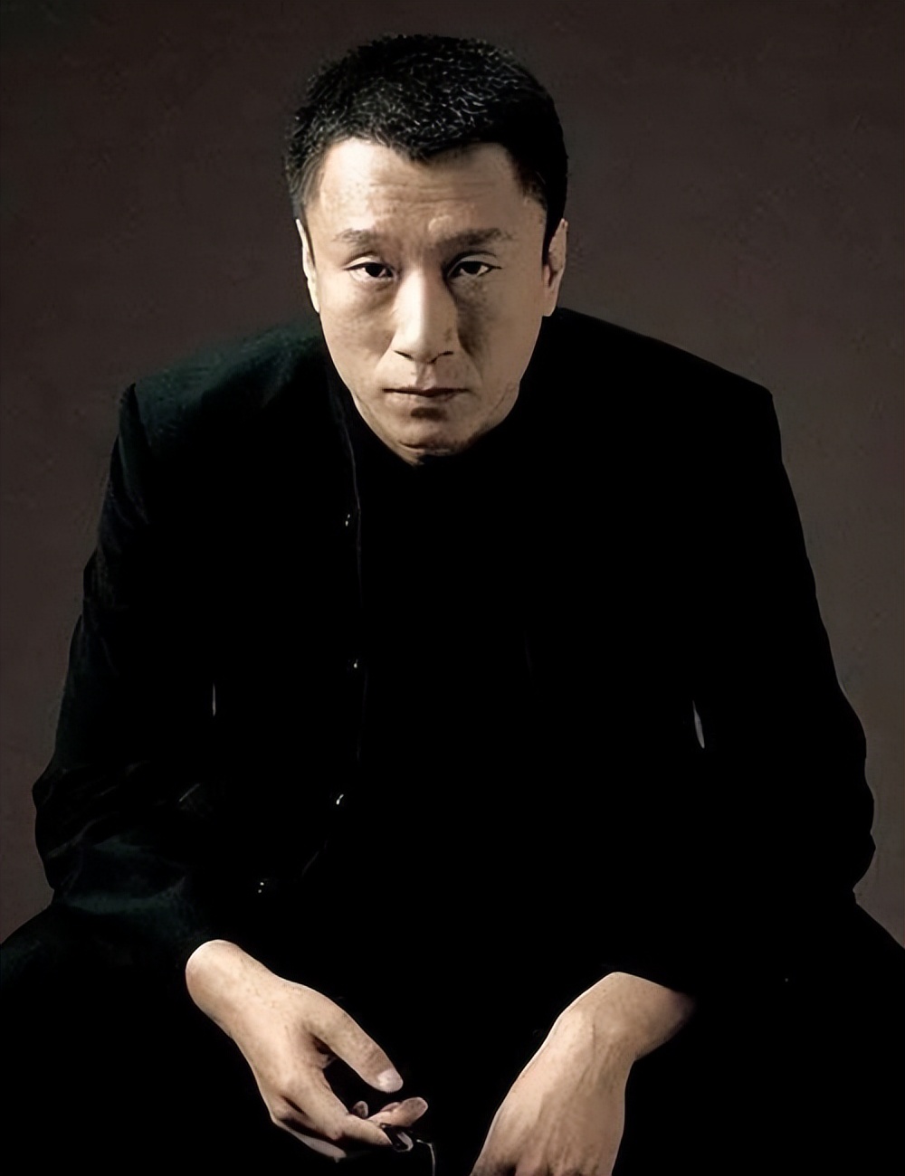 被传移民海外三年无戏可拍的孙红雷,才算真正的明白人