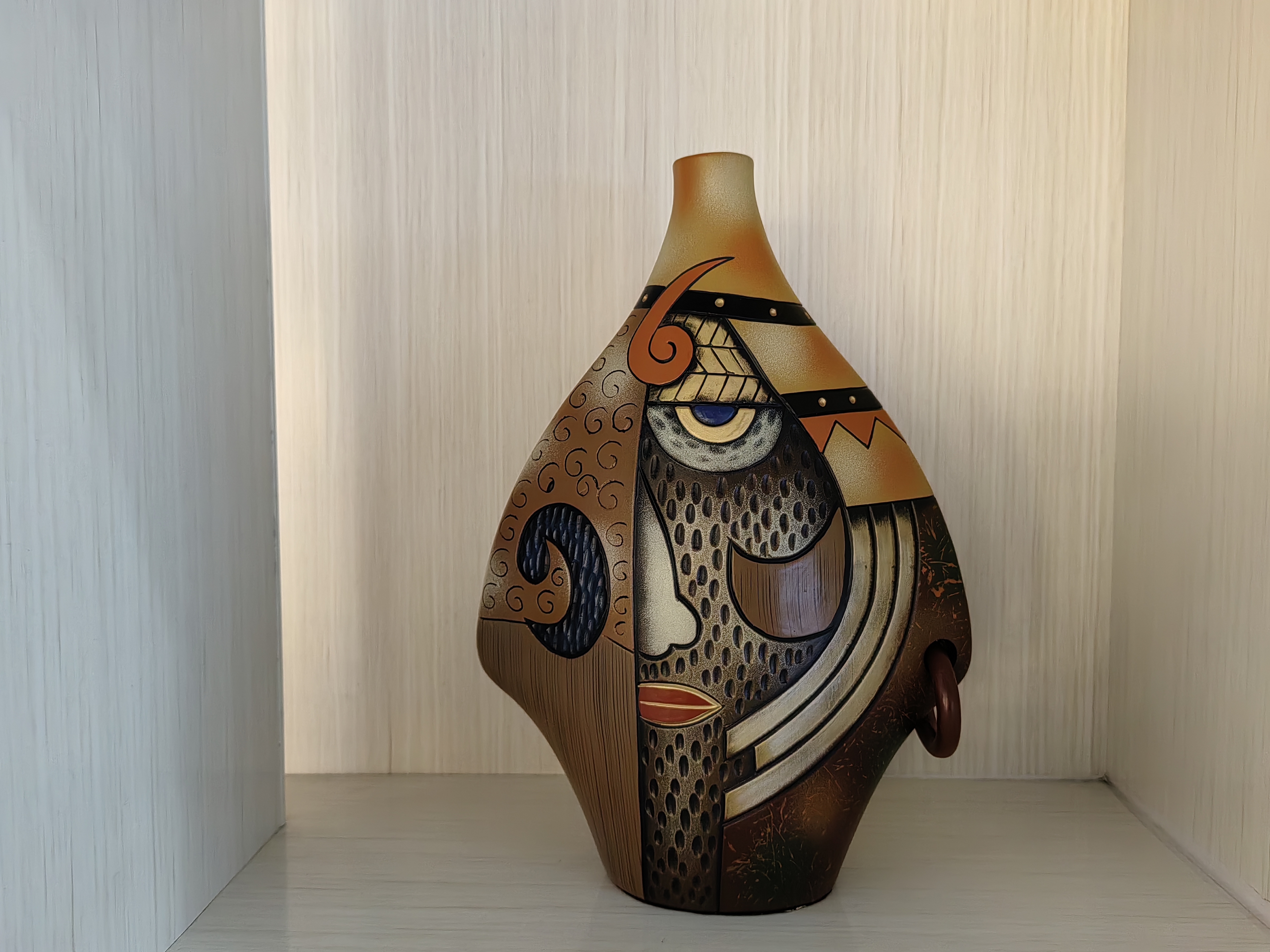 水城是水西彝族的主要聚住区,野玉海的世界鞭陀博物馆里展陈了一些