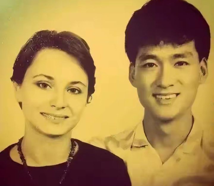 周华健与妻子的深情厚谊在娱乐圈中!