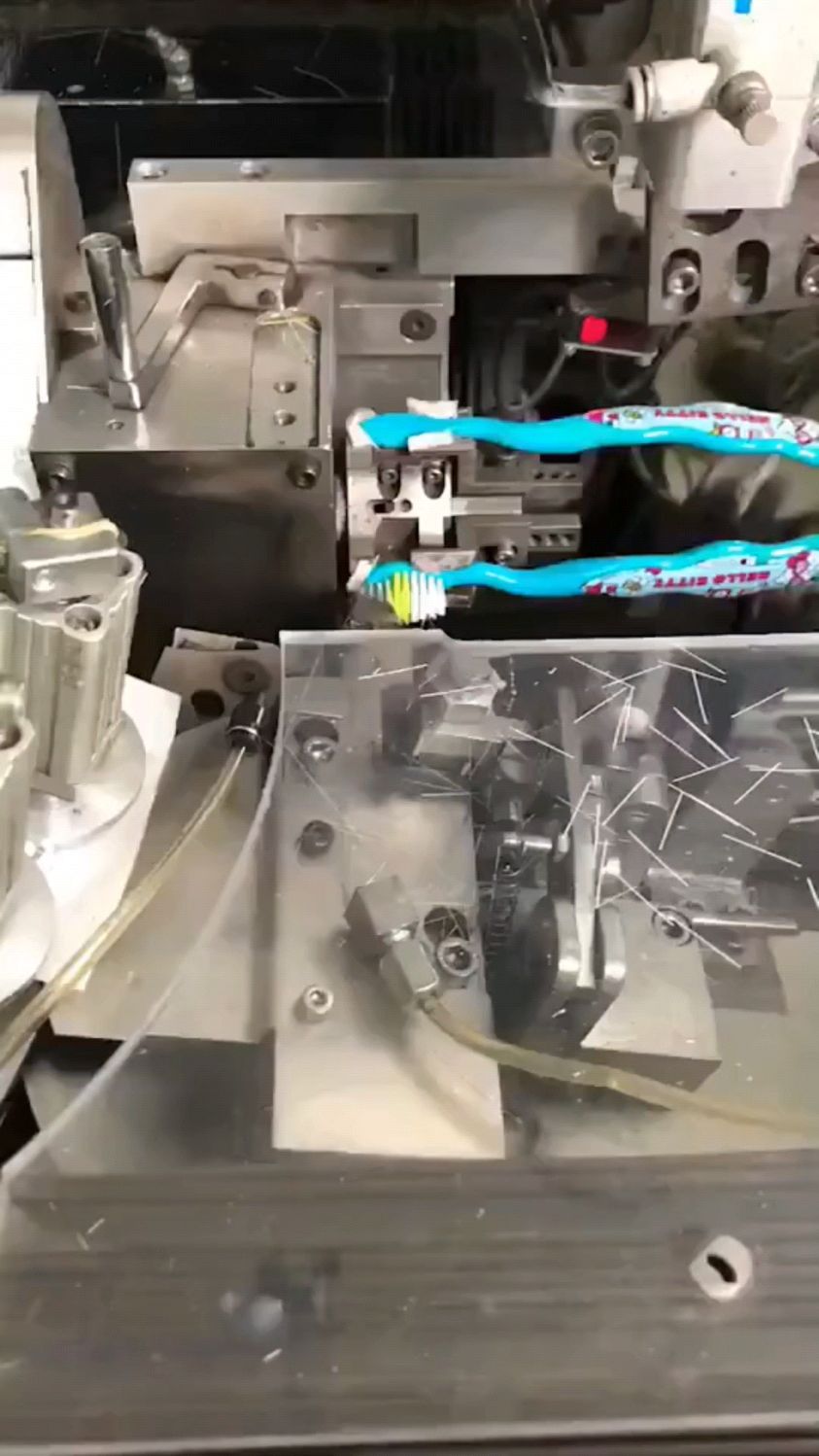 牙刷植毛机,第一次见