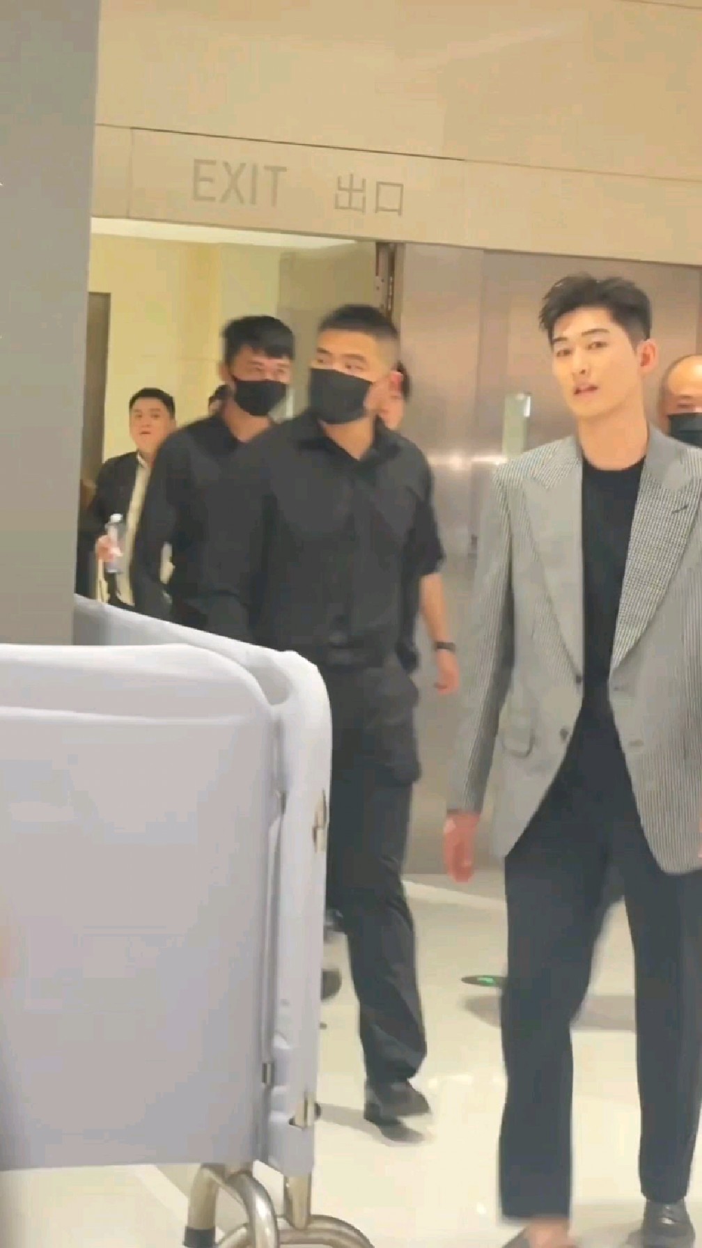 这身高身材,这气质颜值真好喜欢啊张翰