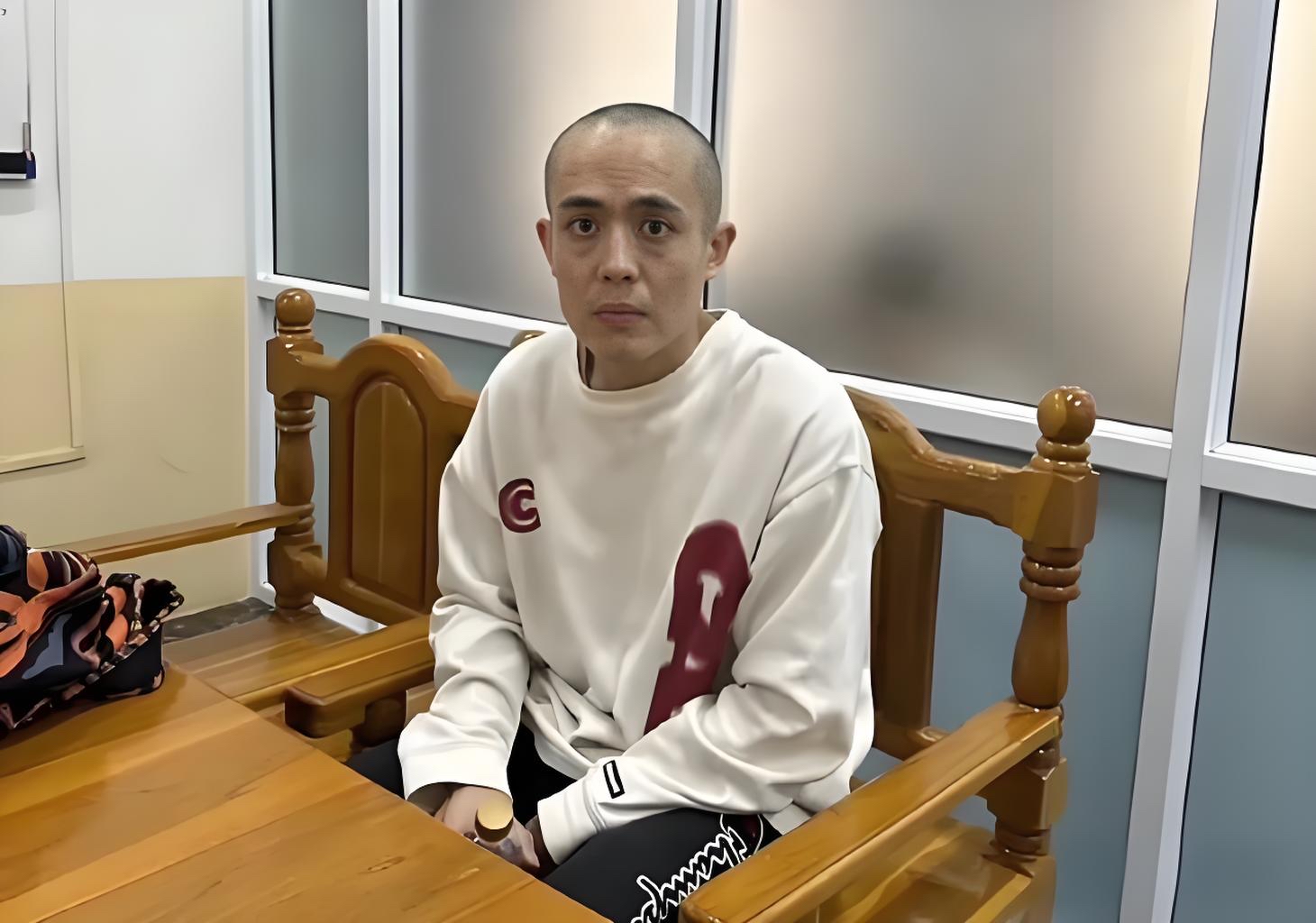 近日,演员王星在泰缅边境拍戏时失踪,其女友发文求助,引起大使馆