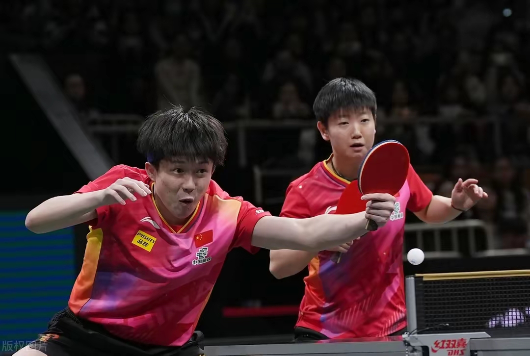 乒乓球世 界杯三四 名决赛相关图片3