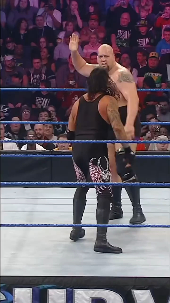 巨兽大秀哥挑衅死神送葬者,不出意料惨遭送葬者降服tko#wwe