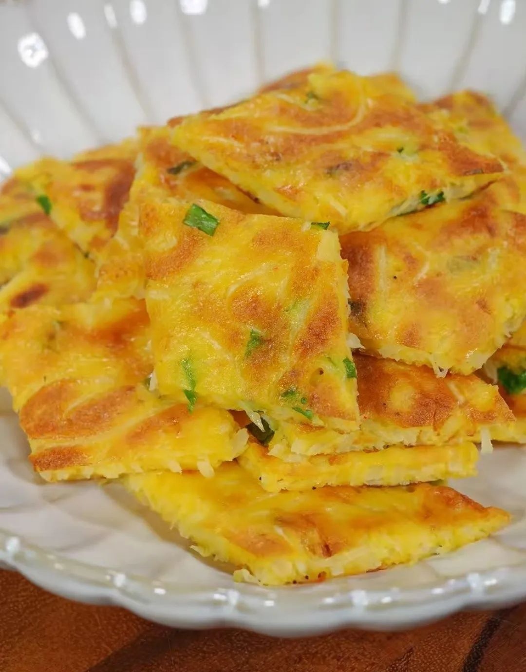 萝卜煎饼冬天多吃点白萝卜早餐做个萝卜丝煎饼软嫩鲜香营养又好吃