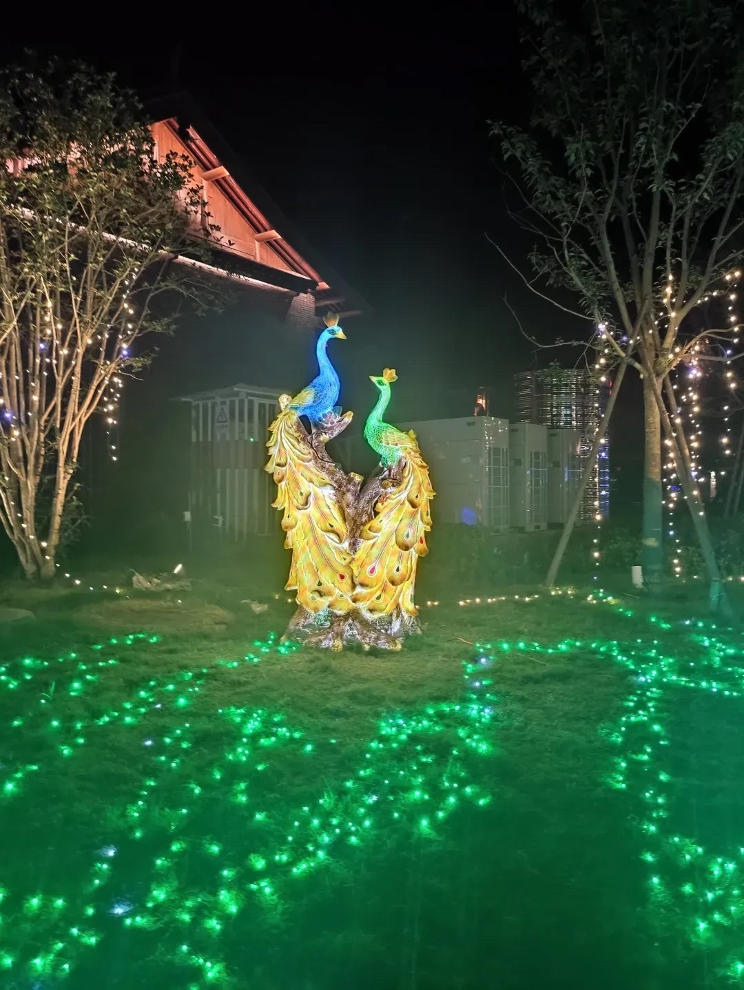 生女儿最大的悲哀: 辛辛苦苦把她养大 女儿嫁人后