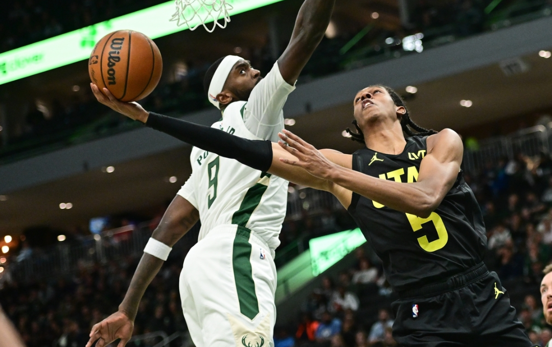 关于加时末段密尔沃基雄鹿备战NBA常规赛，遗憾出局细节曝光，球迷炸锅，更衣室氛围转暖的信息