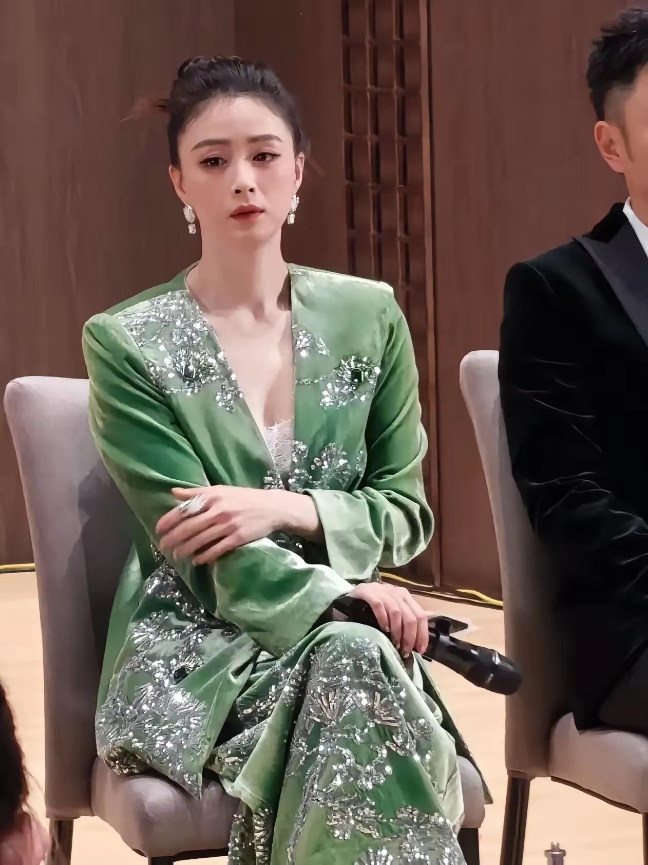 蒋欣现身澳门参加甄嬛传晚会,华妃回来了!