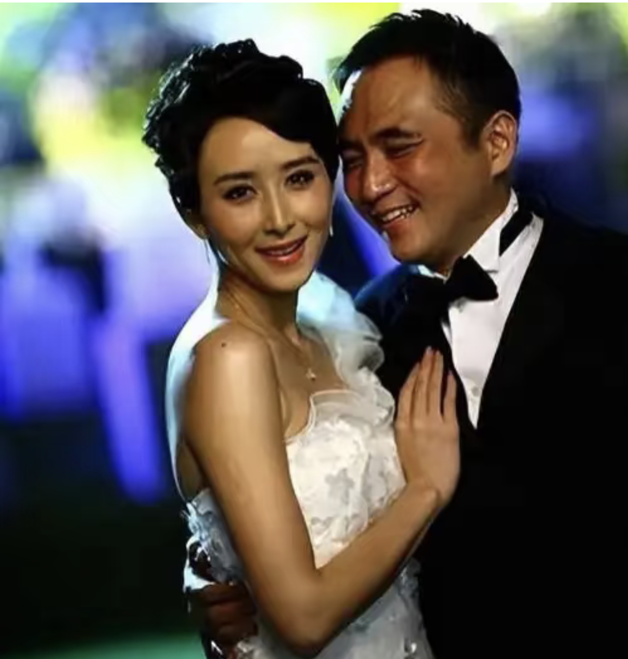 就胡静只生了一胎这一点,这是多少嫁入豪门的女星们难得的!