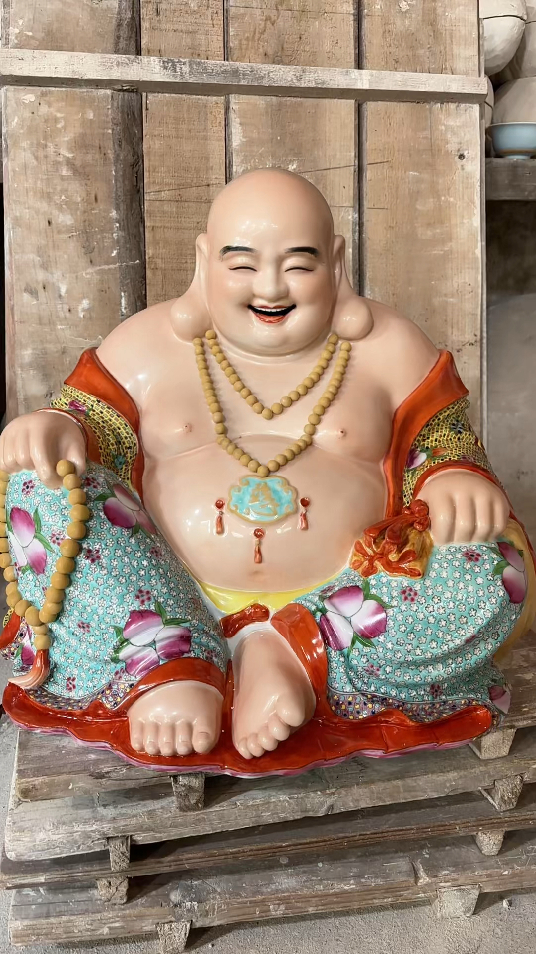 本金描绘精品弥勒佛尊像,景德镇手工陶瓷粉彩非遗传承雕塑摆件