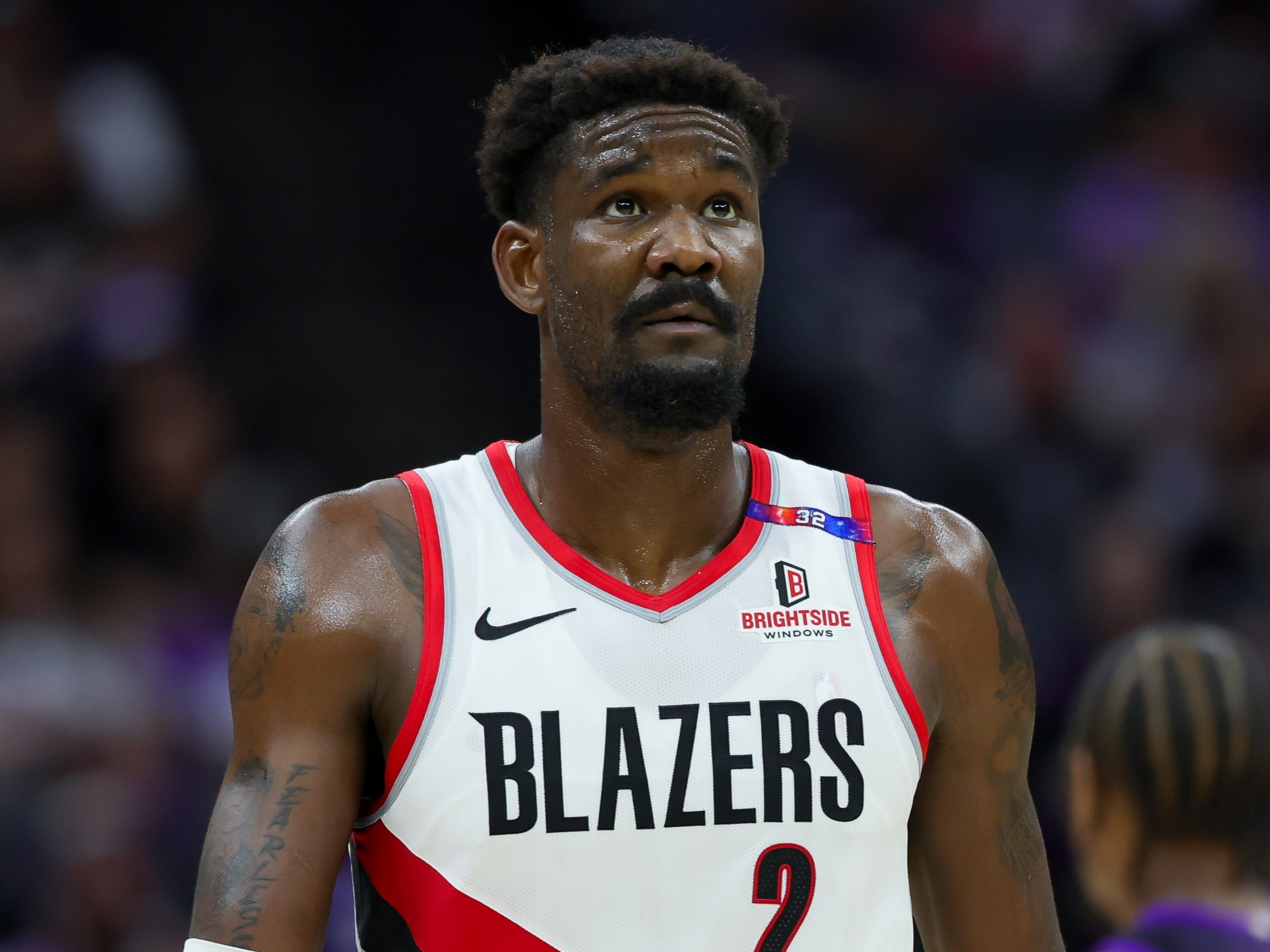 都说艾顿打球洁癖,其实还有一个更离谱的