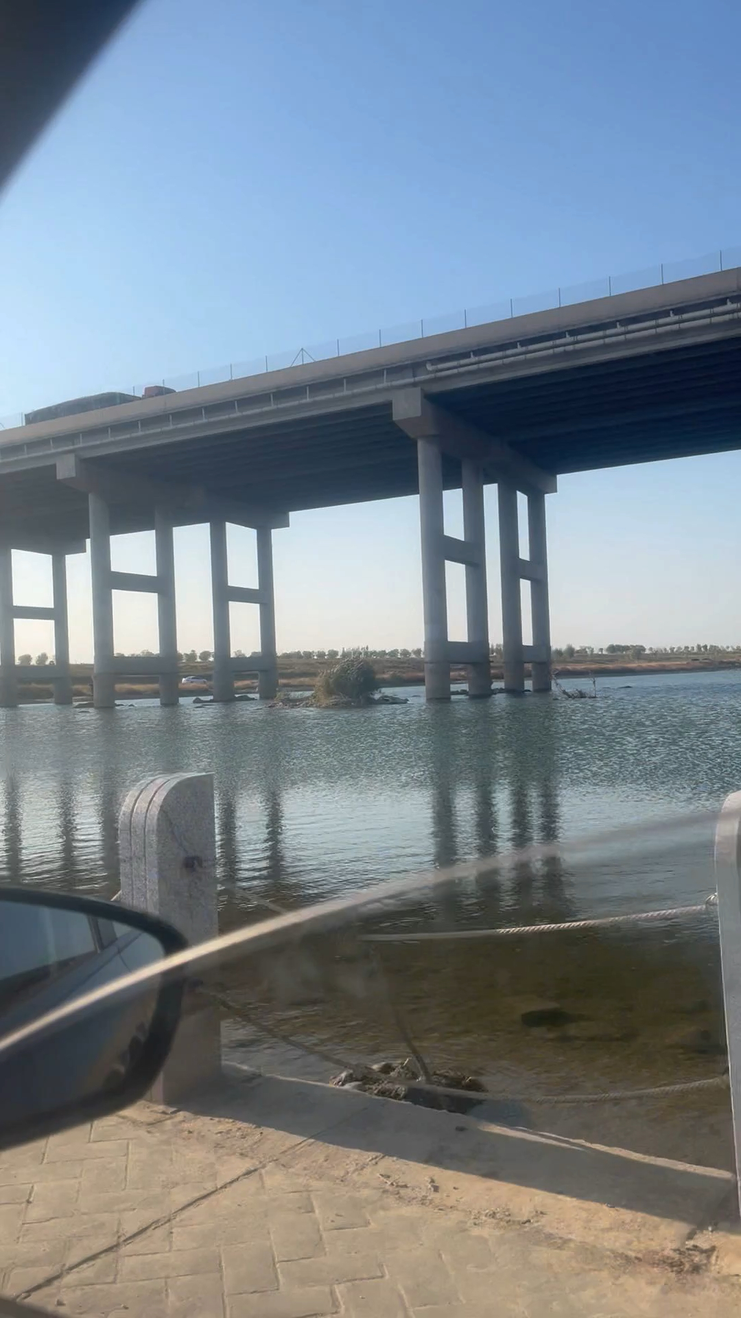 滹沱河京昆高速桥下的漫水桥