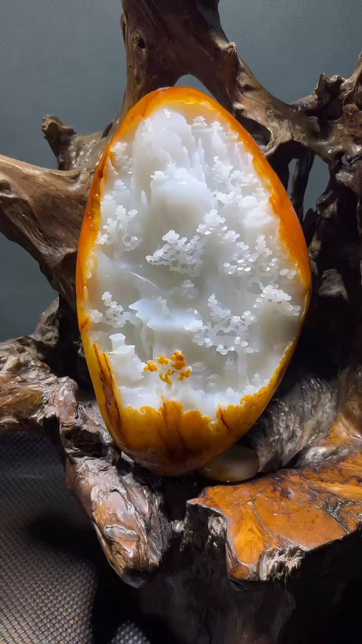 和田玉籽料,意境山水