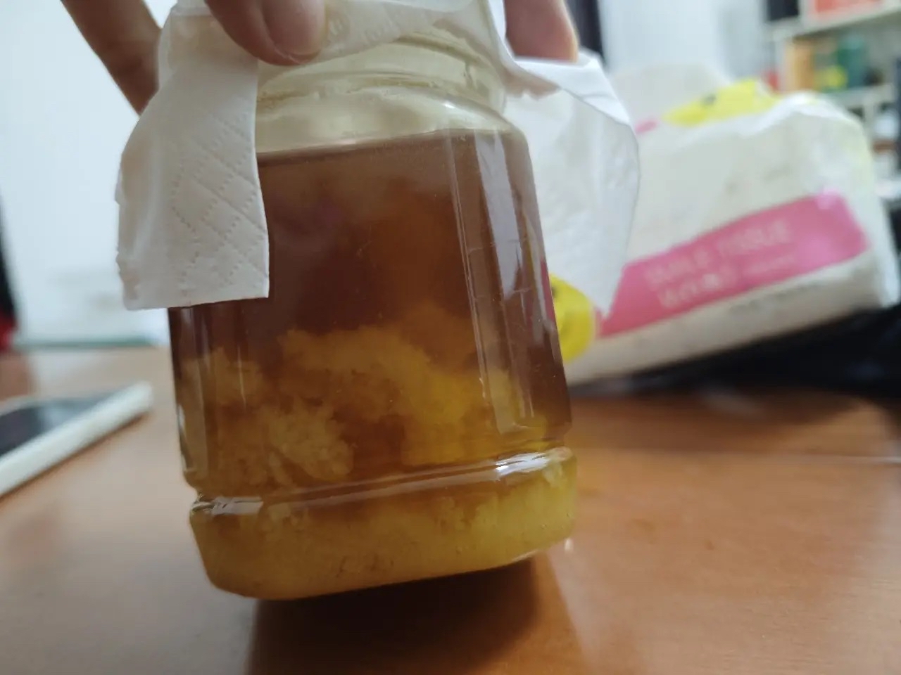 蜂蜜有结晶是不是不纯(蜂蜜有结晶是真的还是假的)