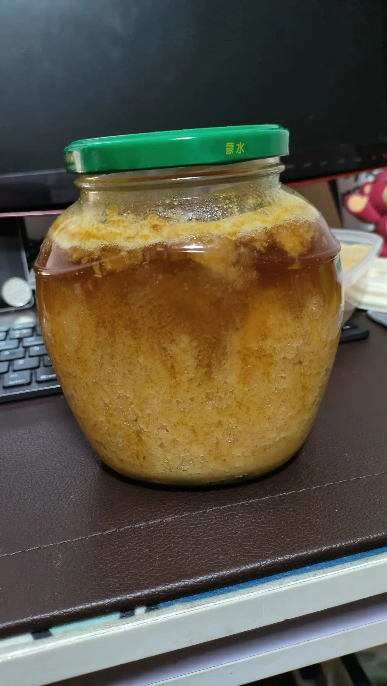 蜂蜜放久变酸还可以吃吗(蜂蜜放久变酸还可以吃吗视频) 蜂蜜放久变酸还可以吃吗(蜂蜜放久变酸还可以吃吗视频)