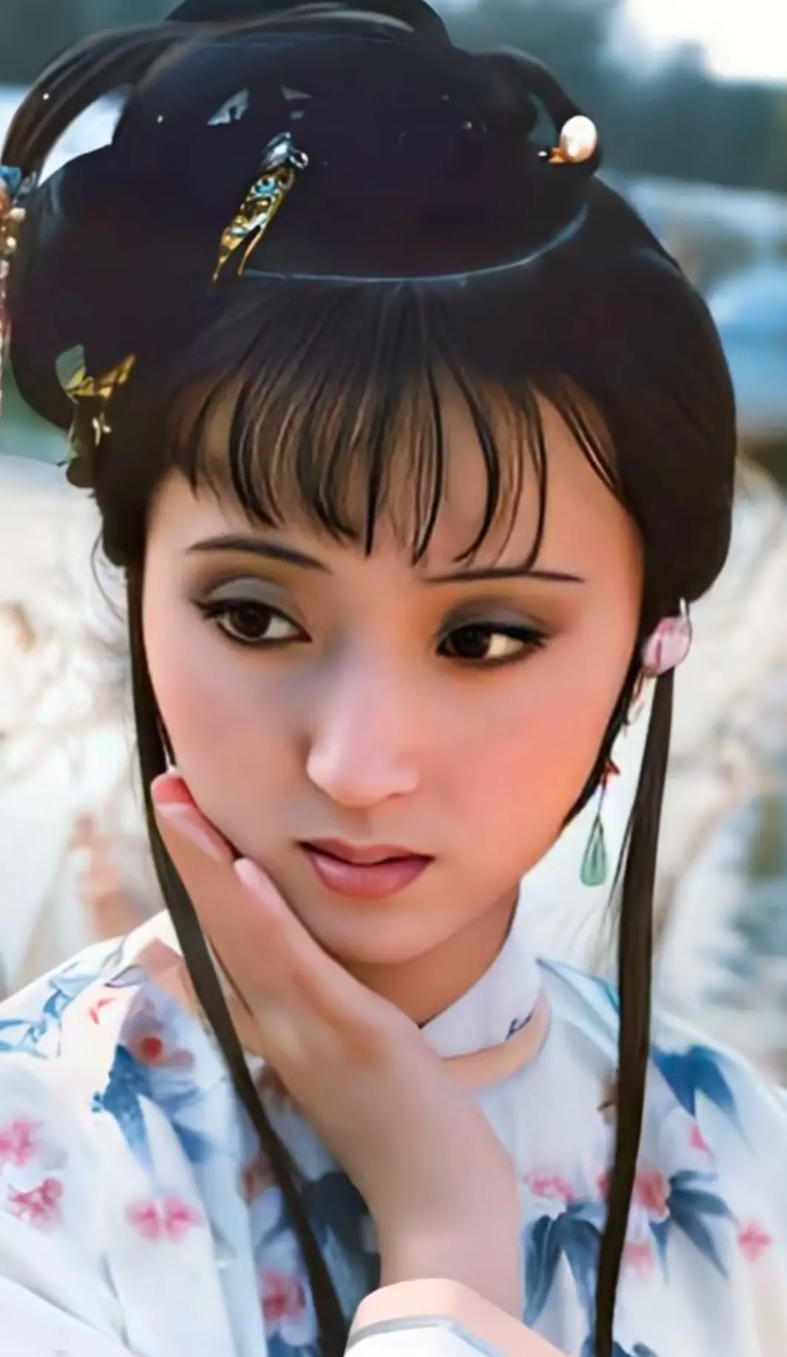 陈晓旭,因饰演林黛玉而成为永恒的经典