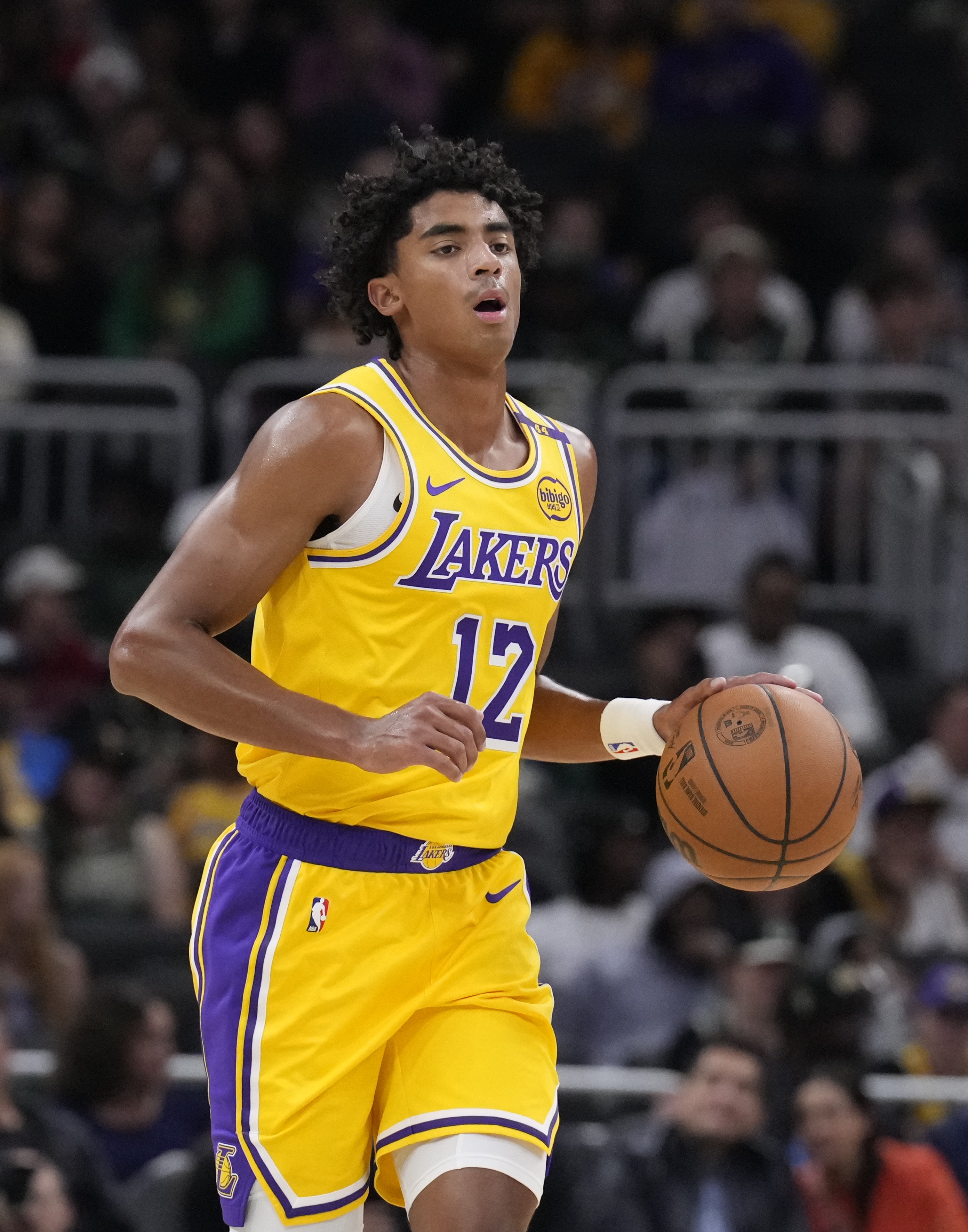 nba常规赛揭幕战湖人110