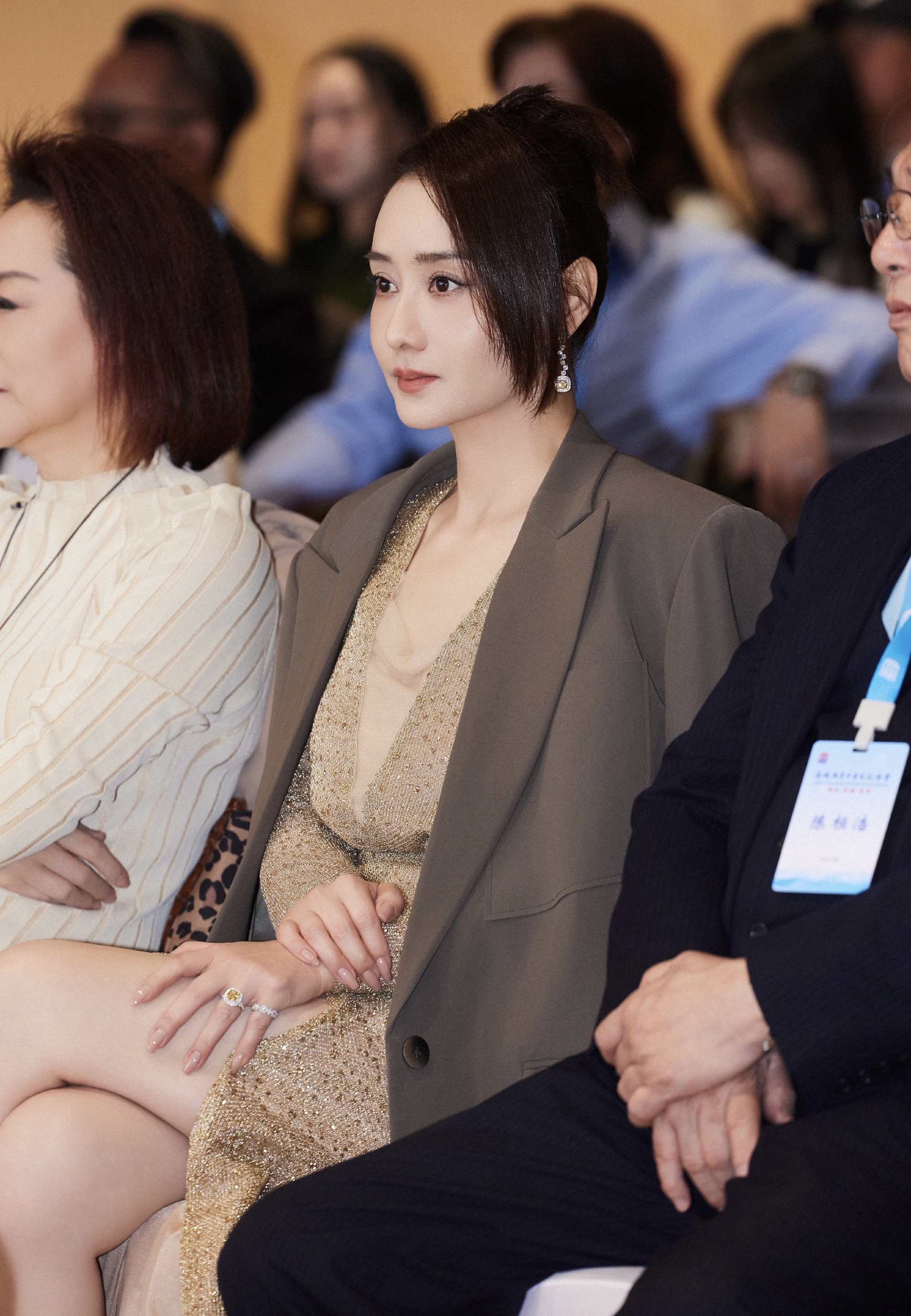 陈德容几十年真是一点没老啊!