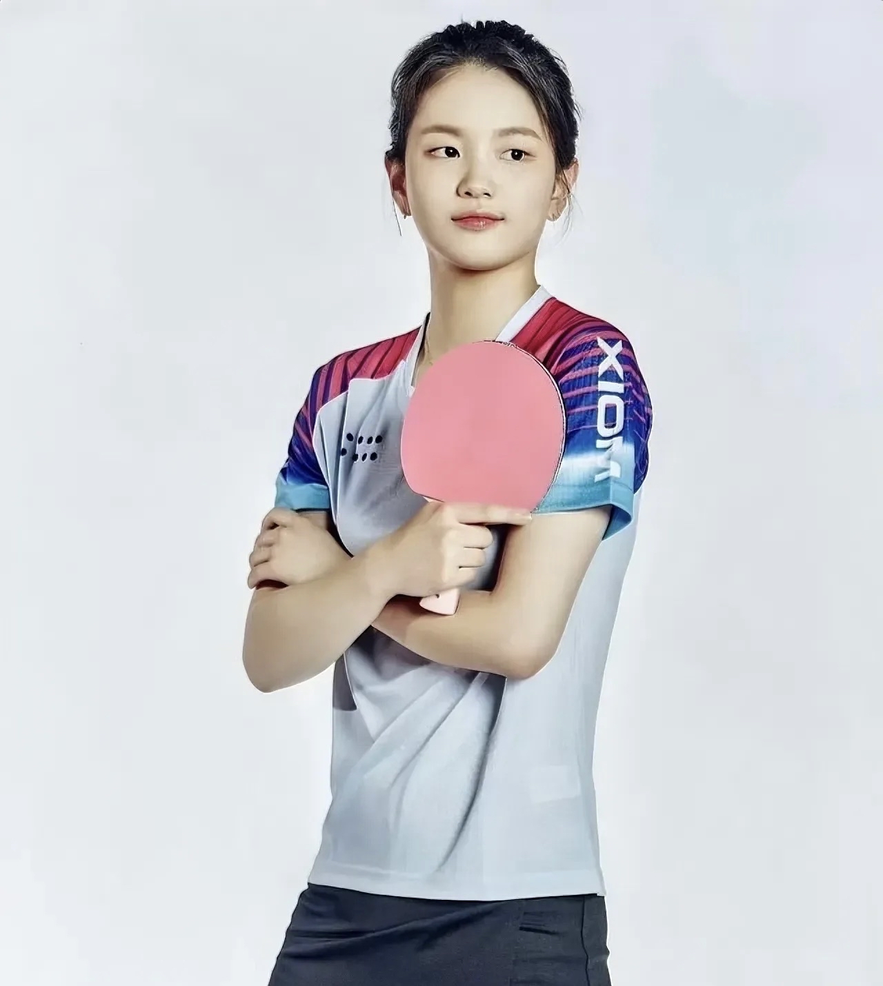 关于韩乒美女金娜英的7大个人简介如下