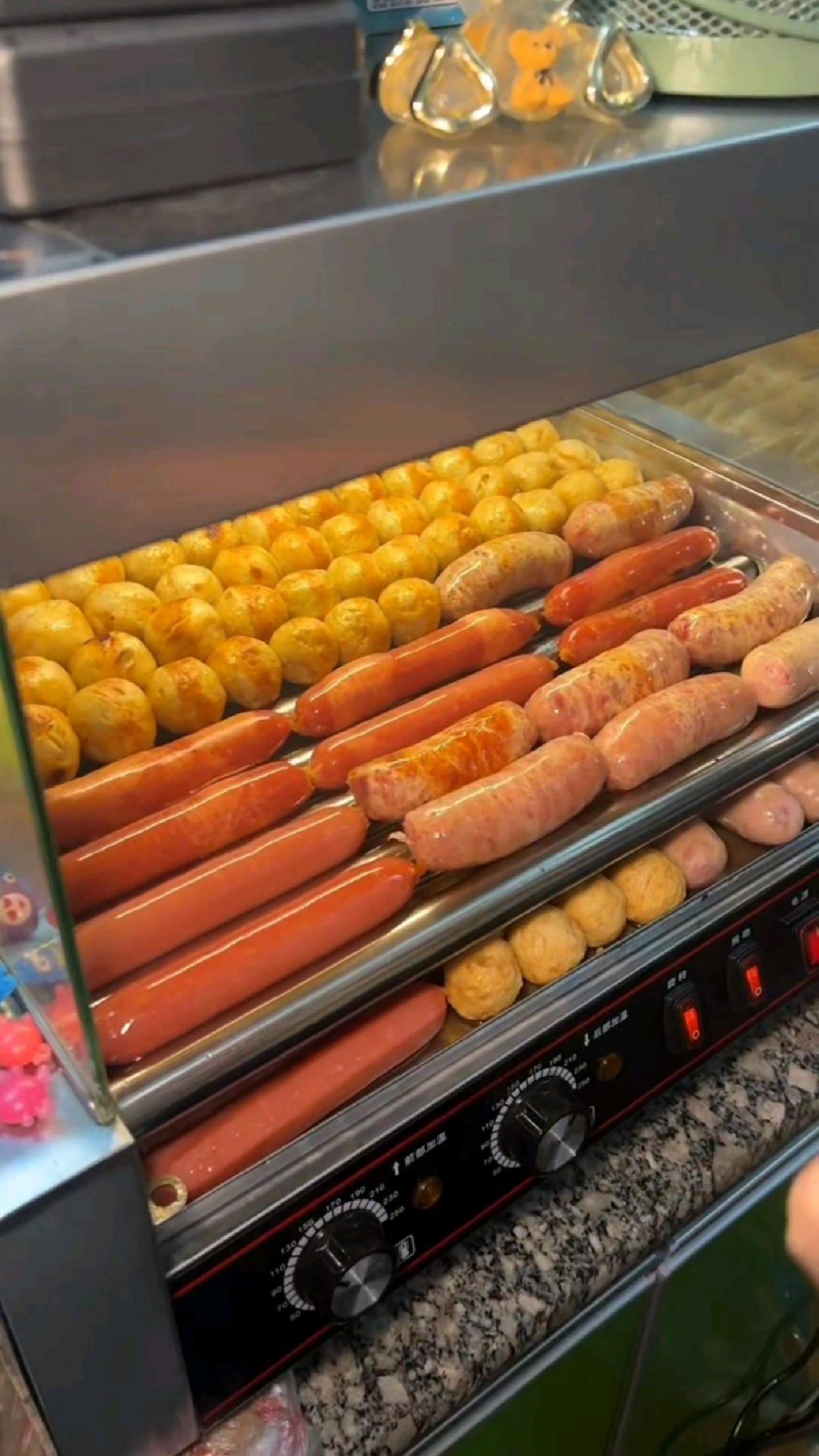 送你一台烤肠机,能请我吃烤肠吗