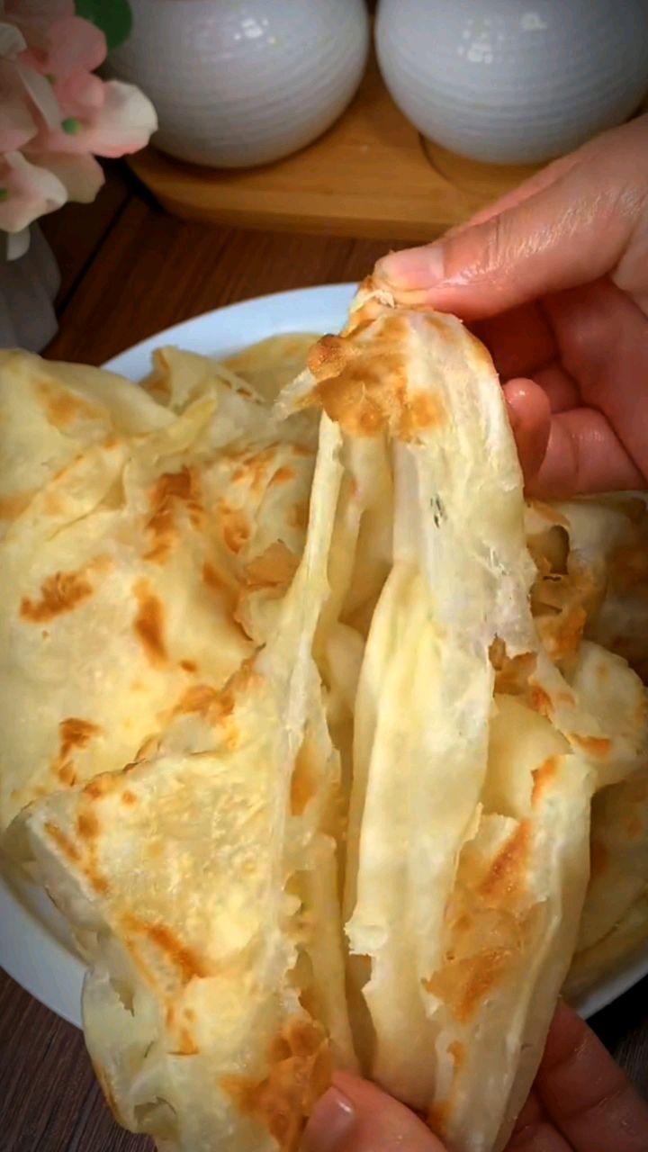 家常油饼这样做,凉了也不硬