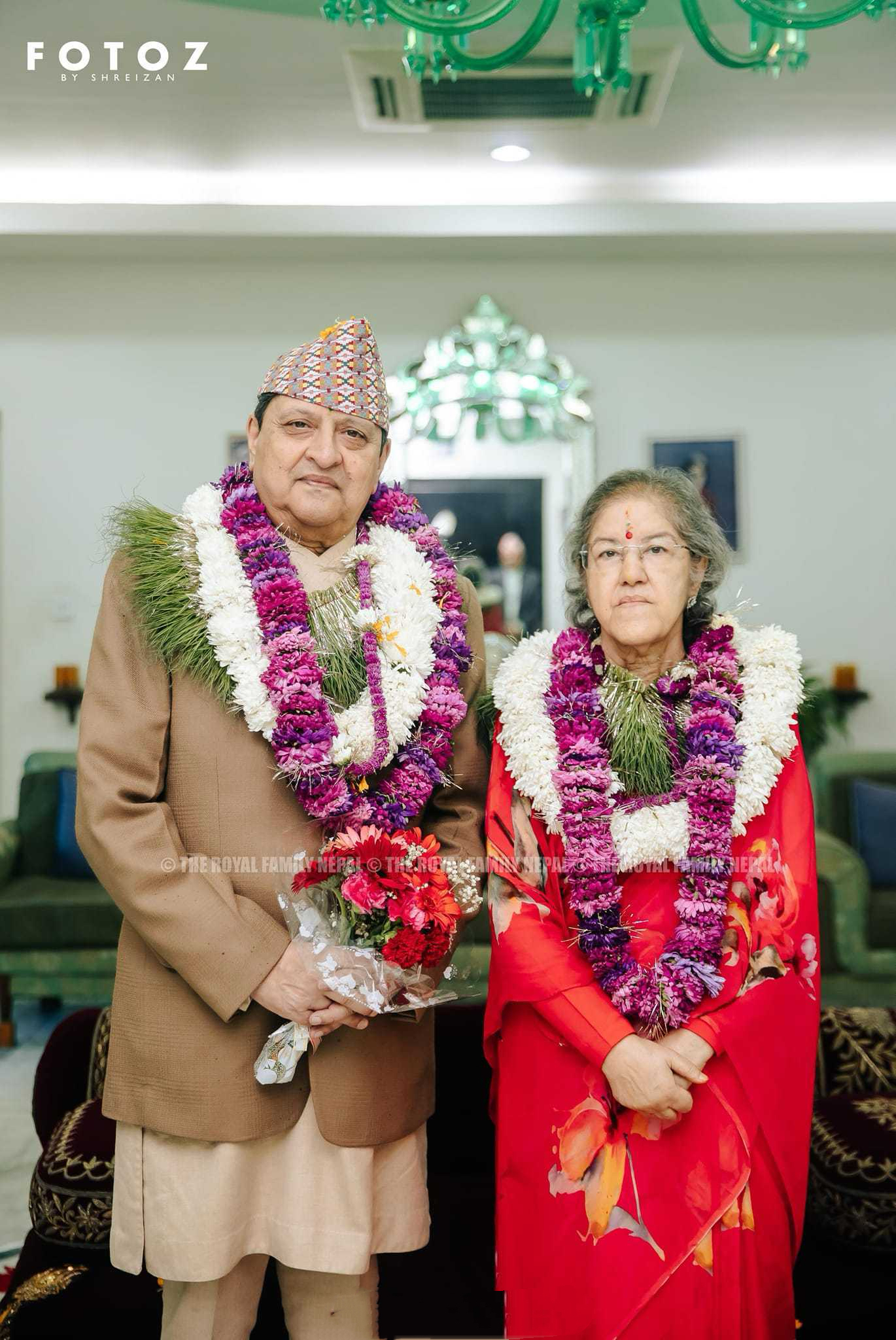 国王妃留学时的照片尼泊尔王室贾南德拉国王的皇叔是谁贾南德拉住所