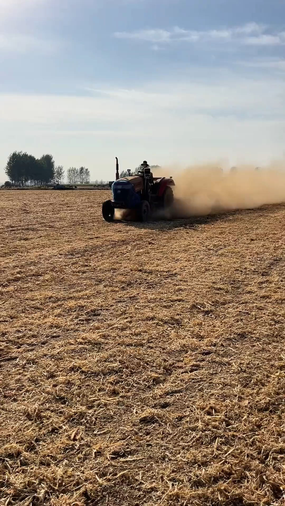 所以呢到底是该听专家的秸秆还田还是还是还是