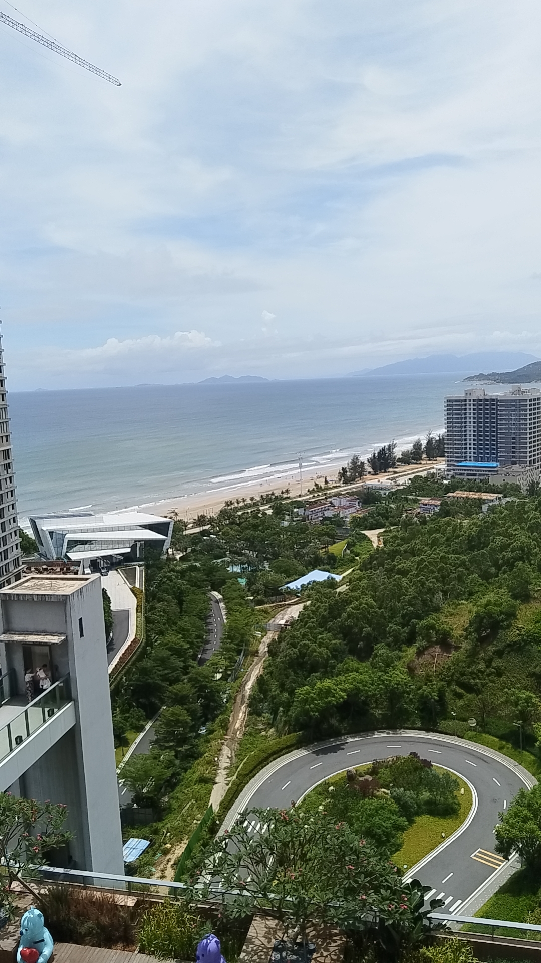 在这快速变化的社会中,学校教育与现实之间的矛盾愈发明显