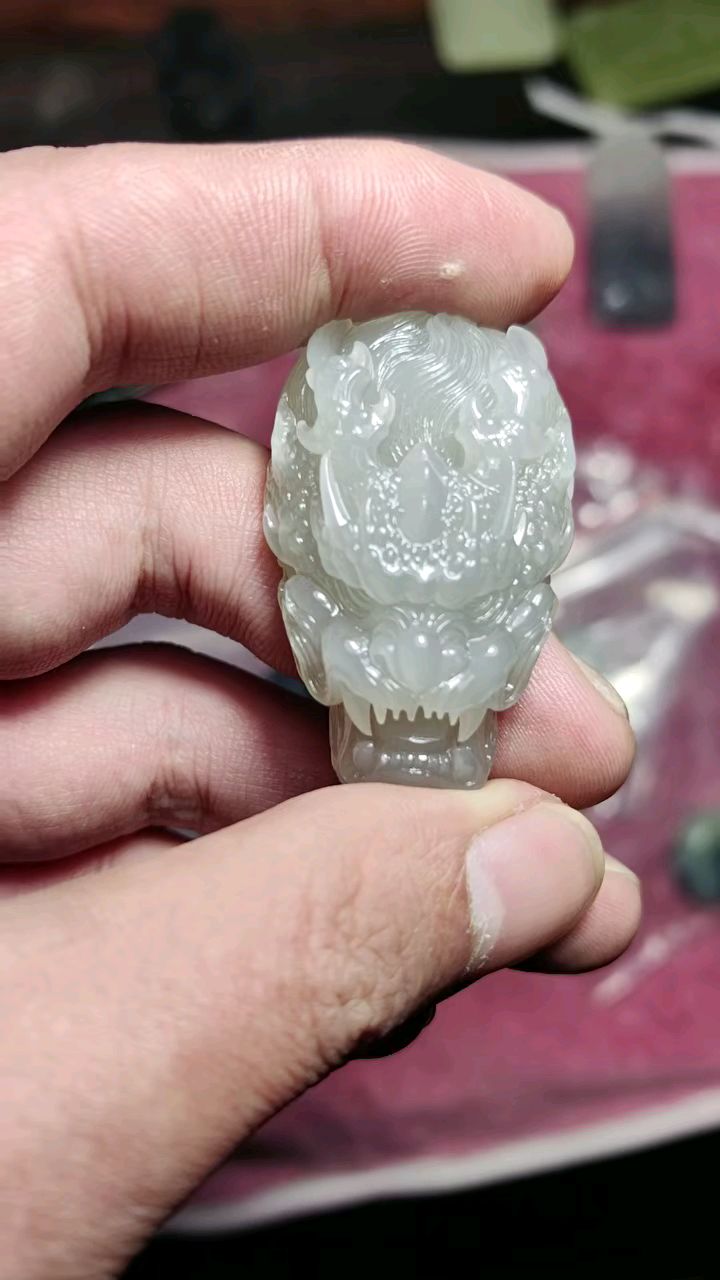 龙头的雕刻方法的简单介绍 龙头的镌刻
方法的简单

先容
（龙头怎么刻） 雕刻