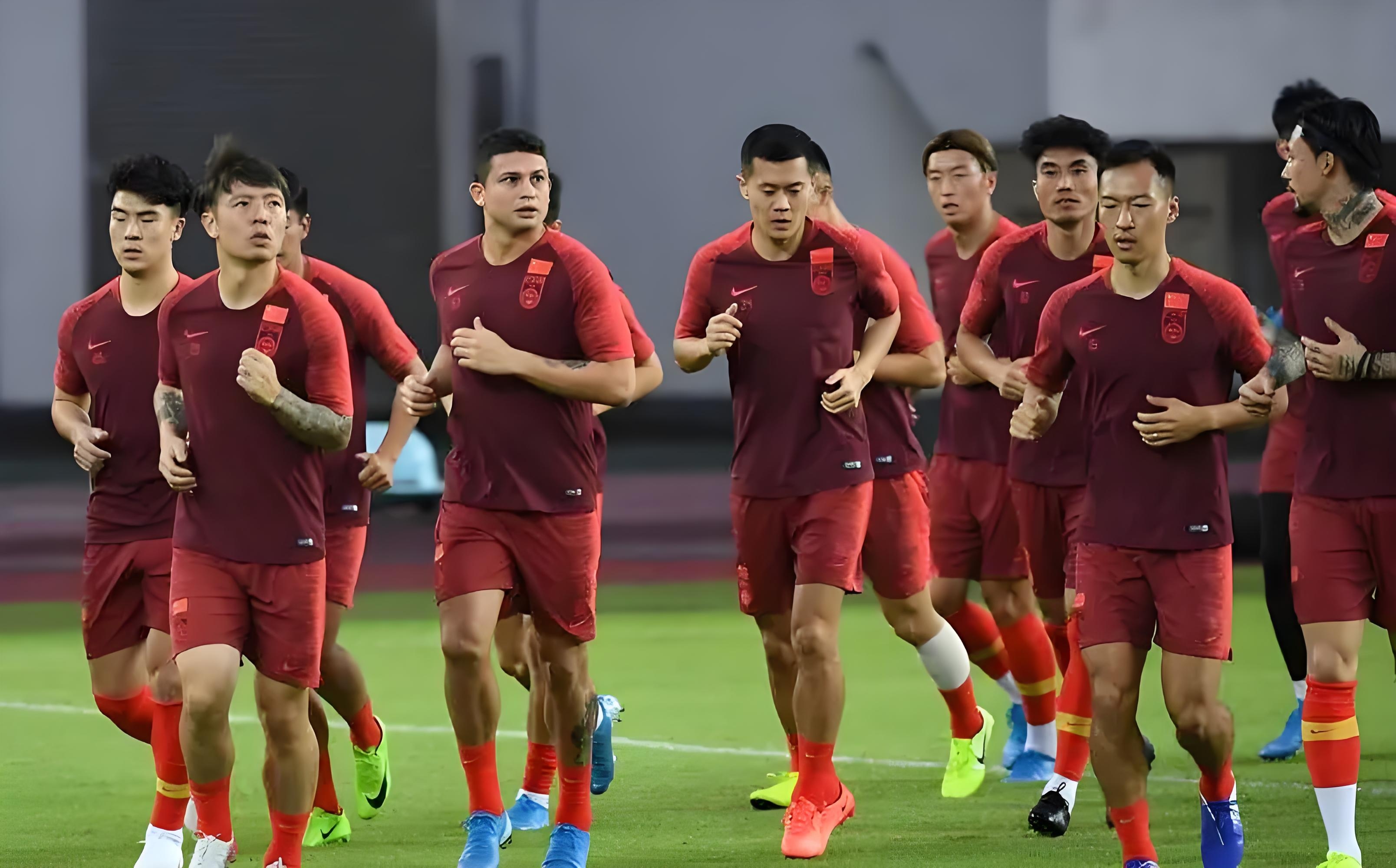 确实,对于中国男足来说,日本队在2026年世界杯亚洲区预选赛18强赛中与