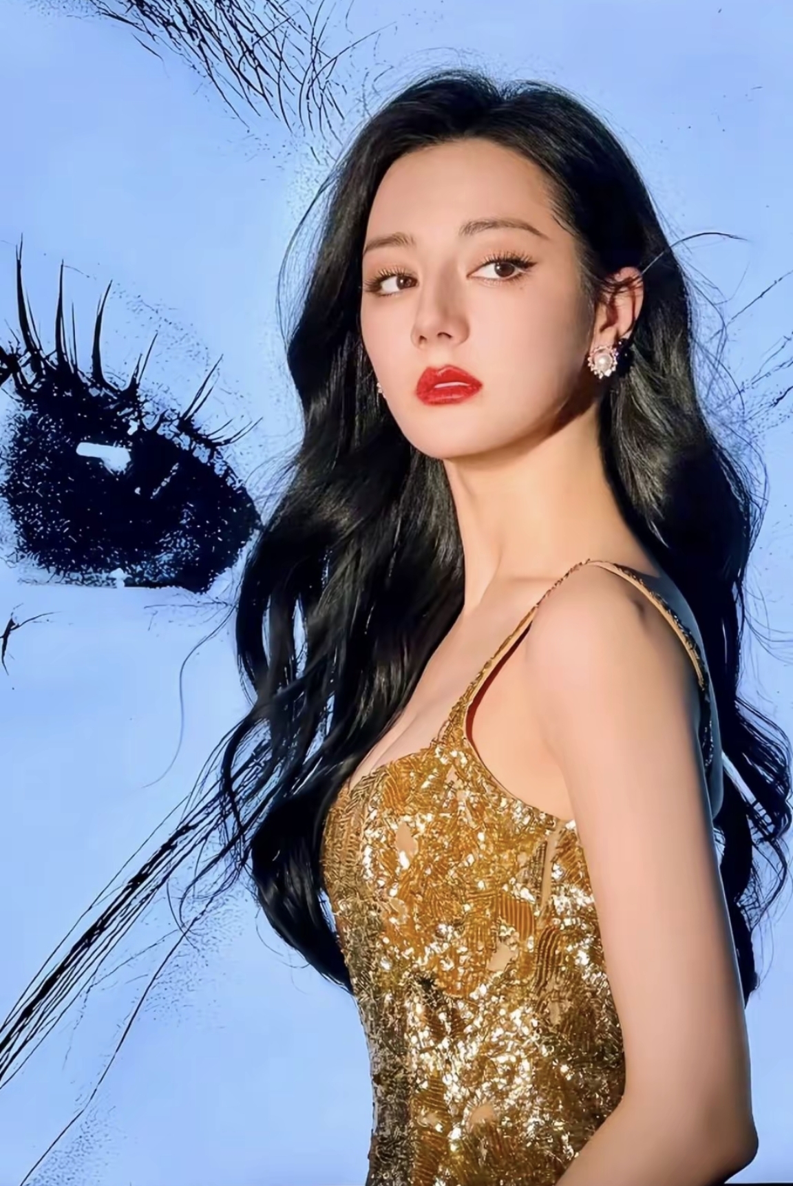 迪丽热巴的一组美照,西域美女独特的立体五官,真的会被热巴圈粉