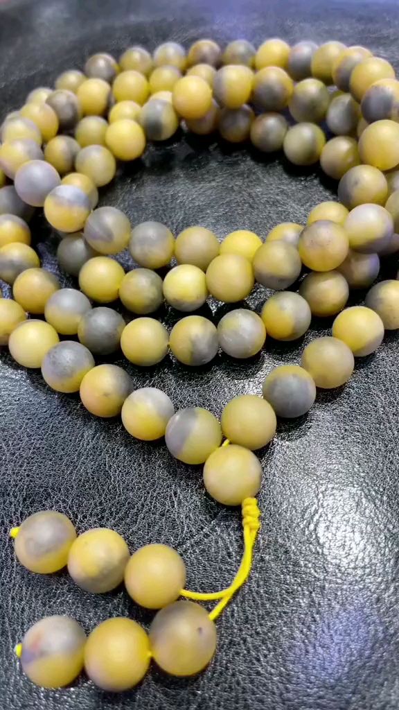 新疆乌尔禾金丝玉辉煌彩玉手串