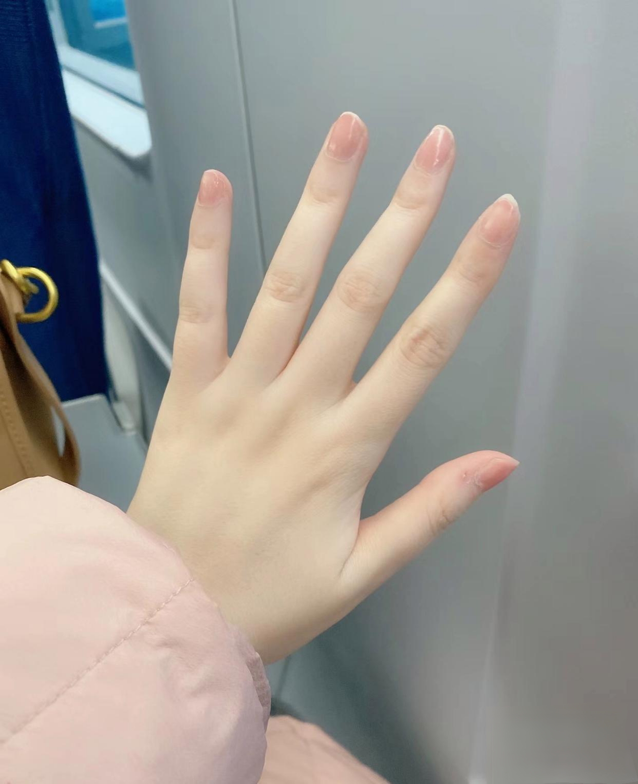 的手没有棱角吗匀称手图片女生胖手手指起好多豆豆真突图片美女好看手
