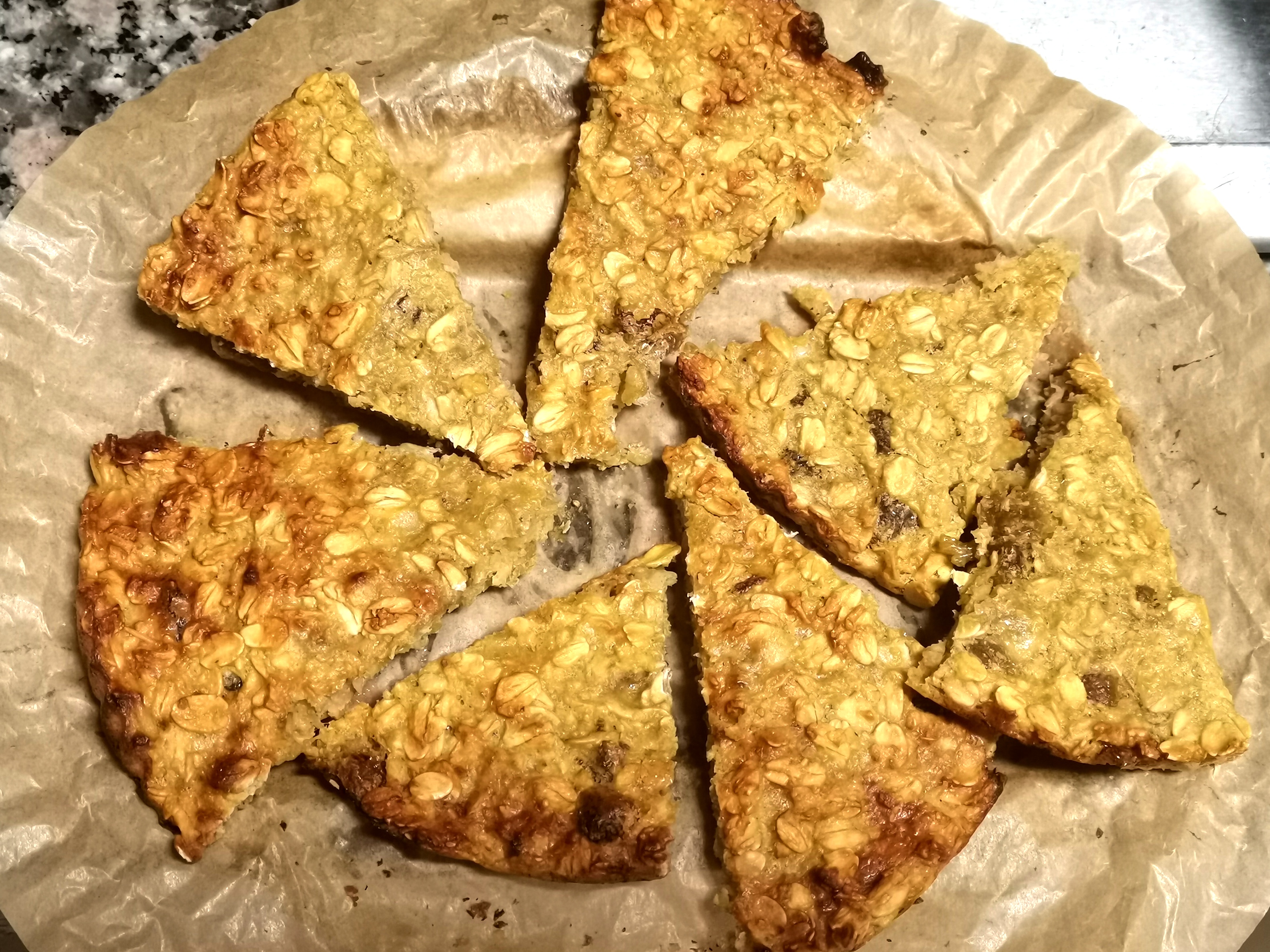 香蕉 鸡蛋 燕麦,简单的材料做出美味的小饼,家里有娃当快手早餐,或是