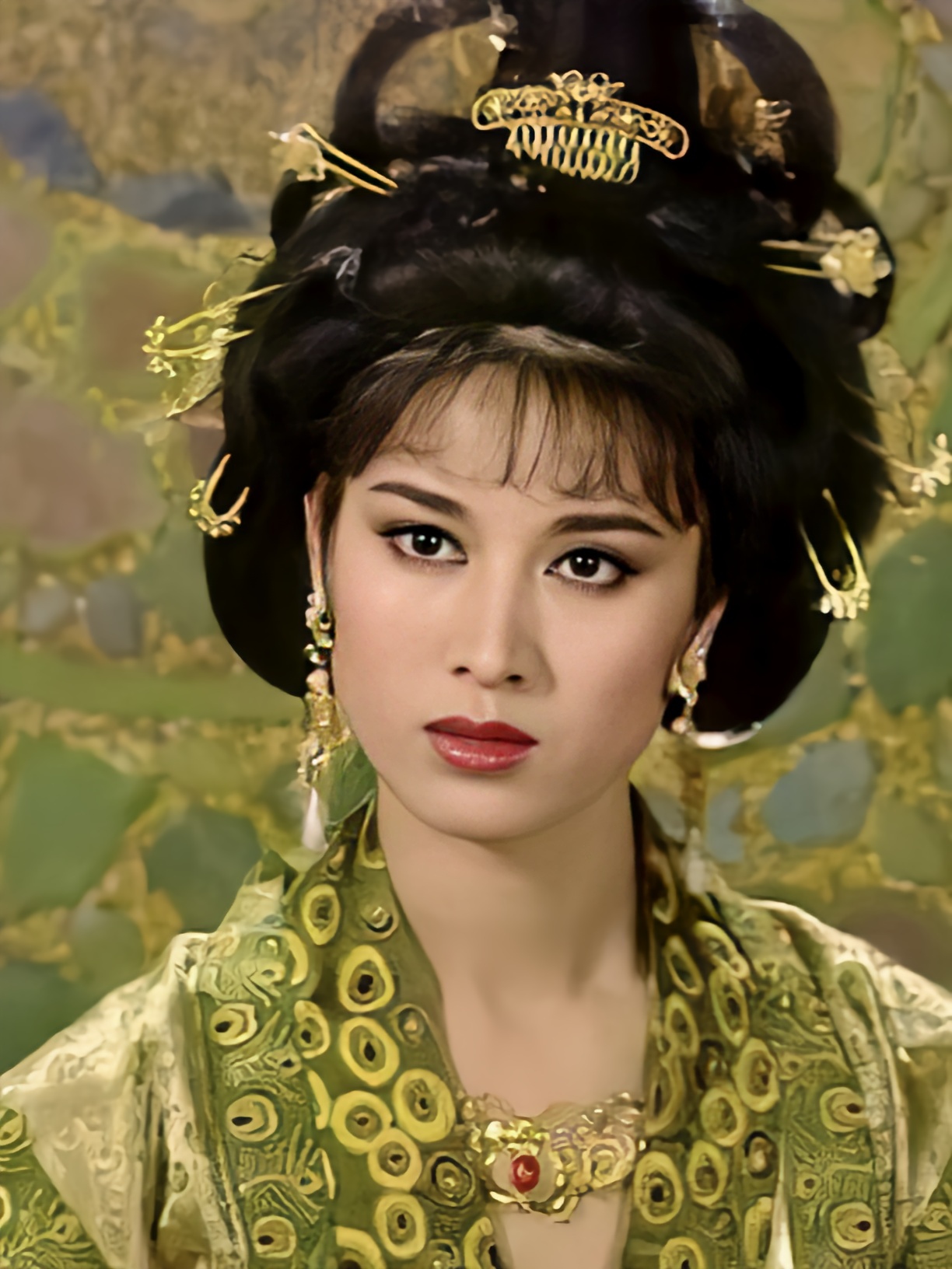 新人成长扶持计划# #美女大郑爽扈三娘郑爽扈三娘剧照图片郑爽扈