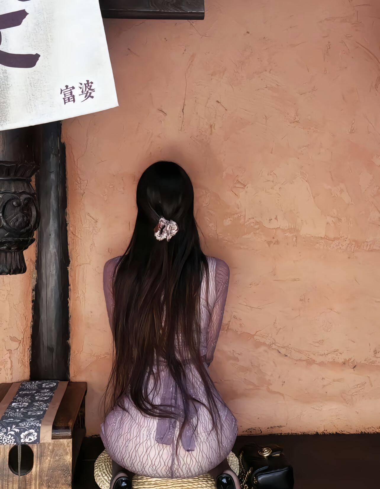 热点周际赛# "面壁思过"通常是指对着墙壁反省自己的过错